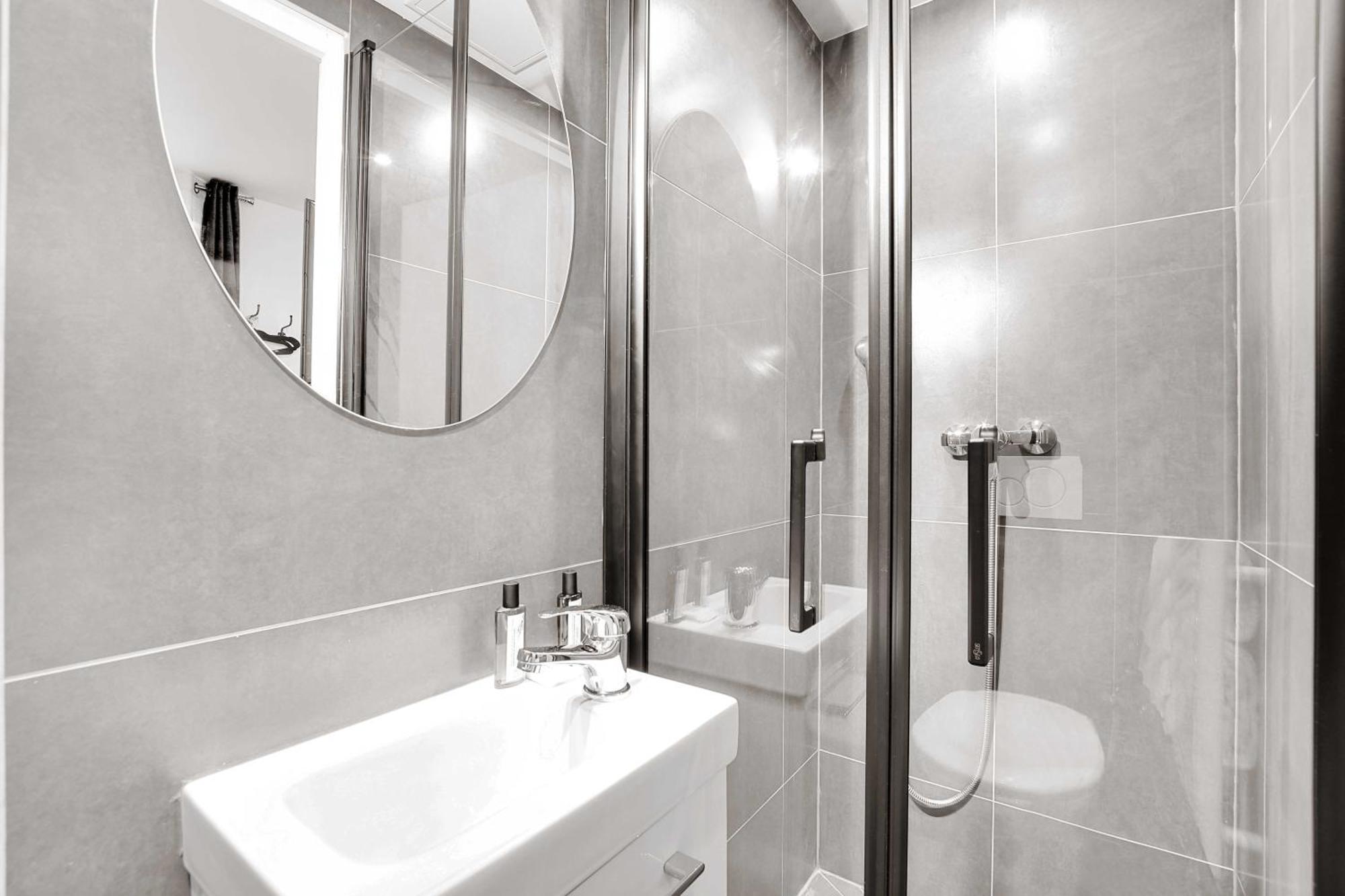 Charming Studio - 2P With Ac Near Montmartre Paris Eksteriør bilde